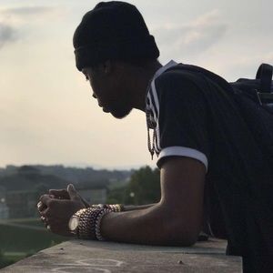 Meet your Posher, Deantae